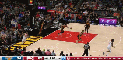 菜鸟丨9号秀扎克-埃迪狂揽6分21篮板6助攻 状元里萨谢12+4